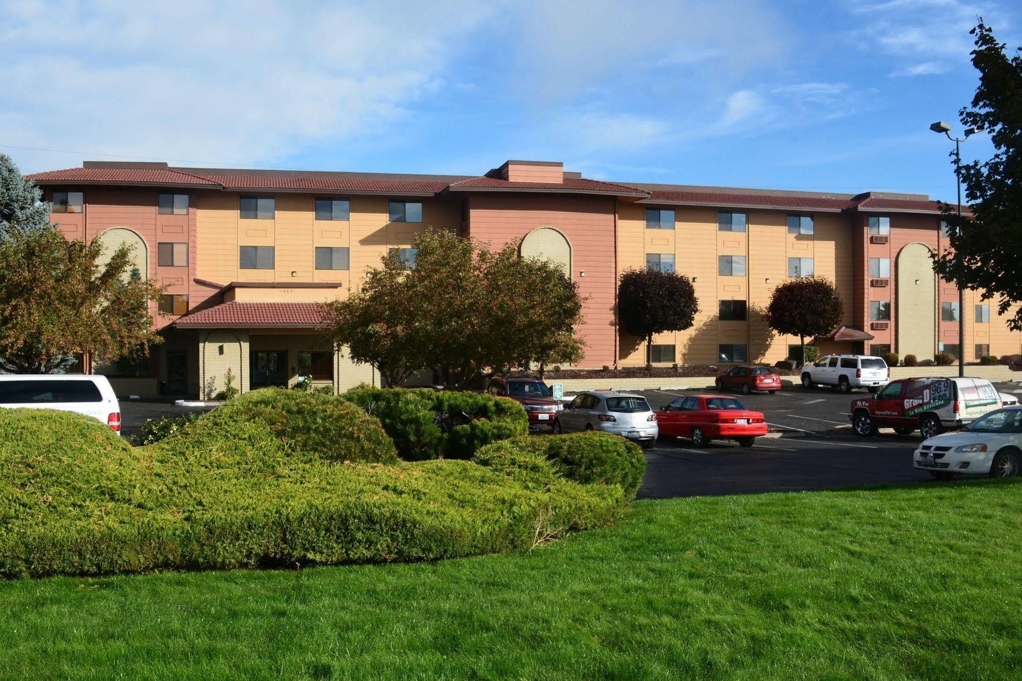Hotel Baymont by Wyndham Yakima Zewnętrze zdjęcie